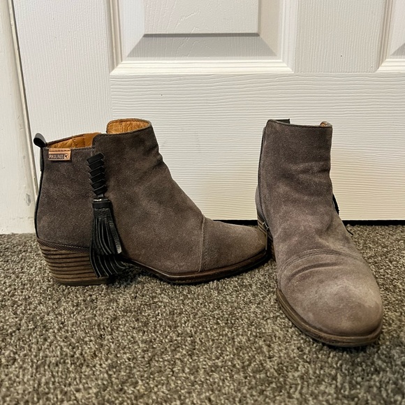 Pikolinos suede ankle booties - Picture 6 of 6